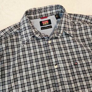 Wrangler Jeans Co. Men's Short-sleeve Plaid Shirt Cotton Size L
